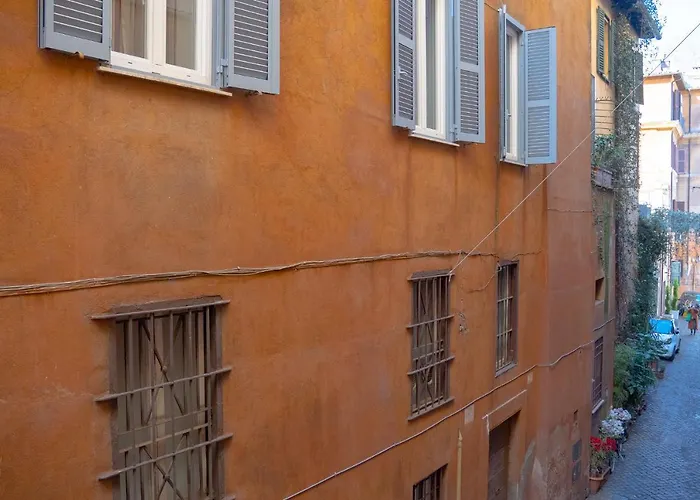 Navona Family House